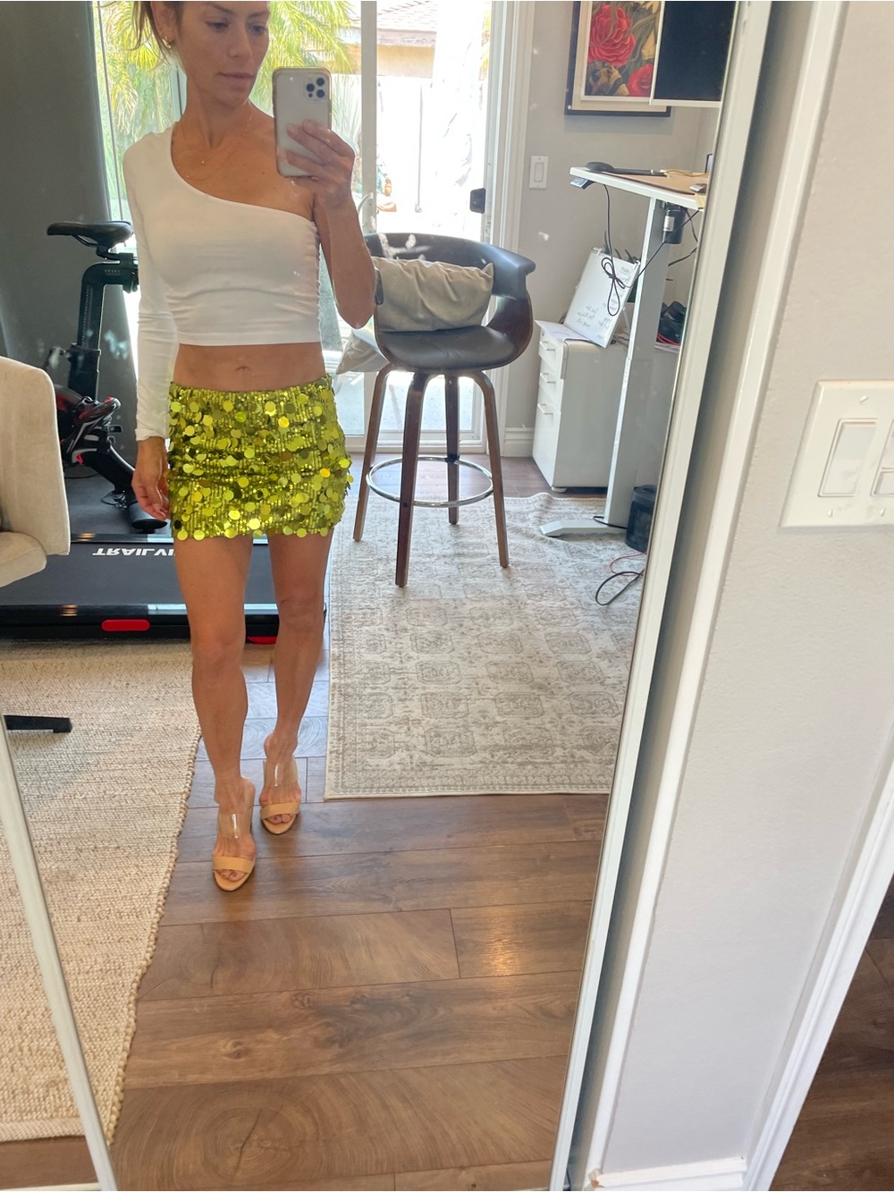 Edikted Yellow Sequin Mini Skirt - Picture 8 of 9